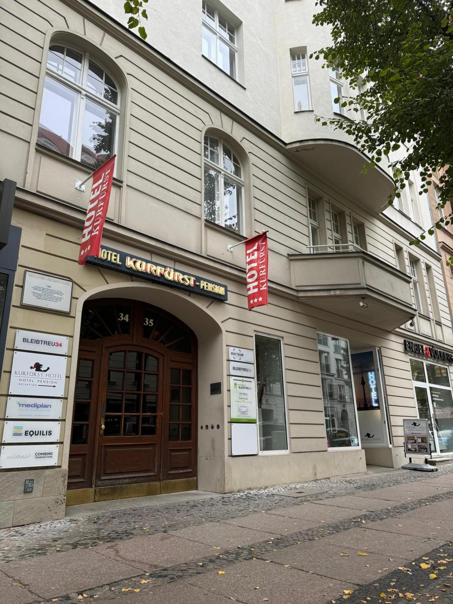 Kurfuerst Am Kurfuerstendamm Berlin Bagian luar foto