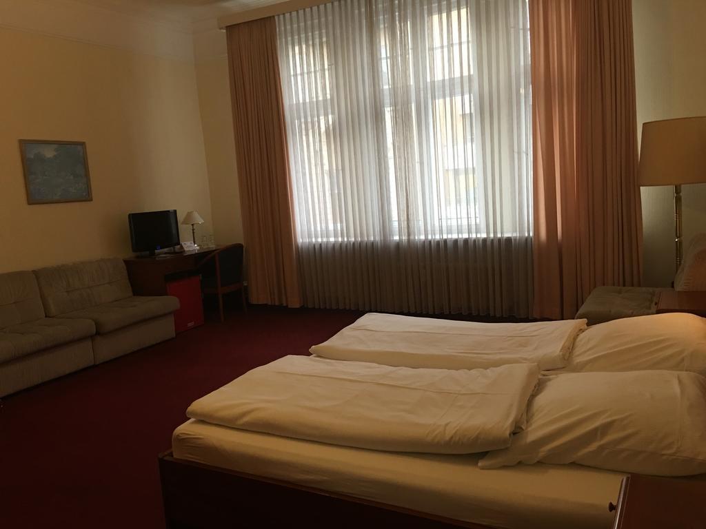 Kurfuerst Am Kurfuerstendamm Berlin Ruang foto