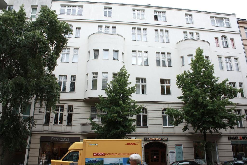 Kurfuerst Am Kurfuerstendamm Berlin Bagian luar foto